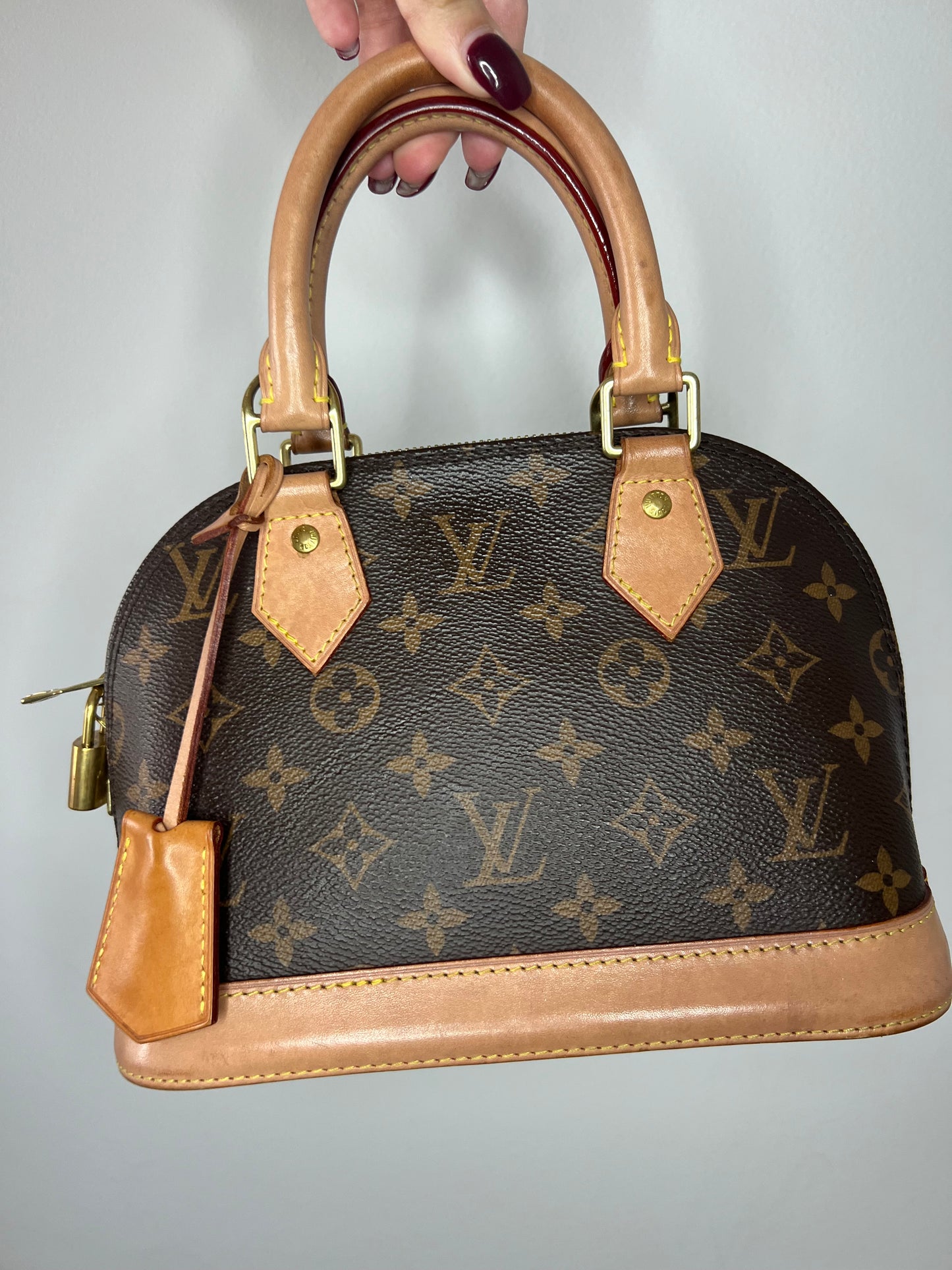 Louis Vuitton Alma