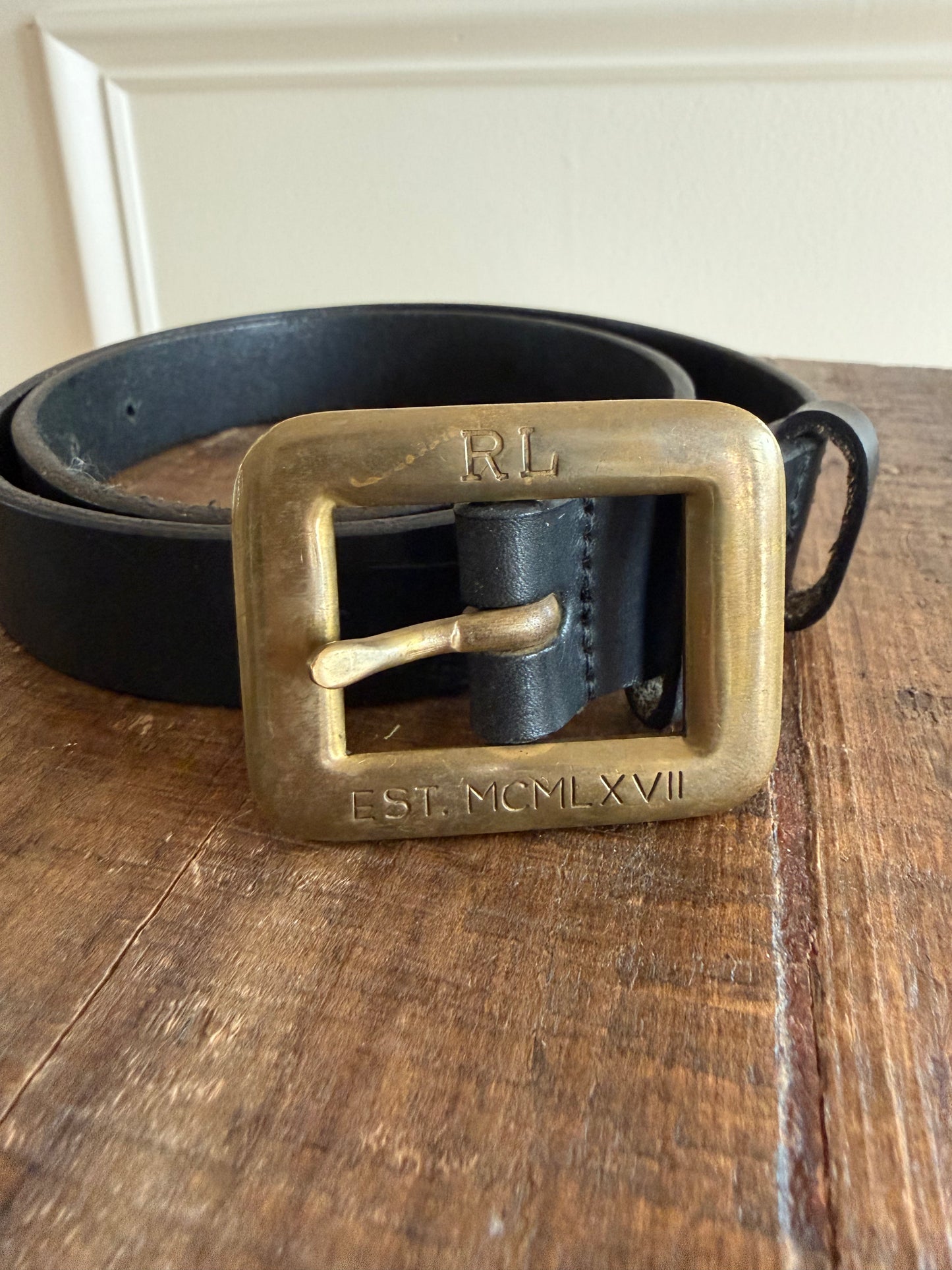 Vintage Ralph Lauren Thin Gold Buckle leather Belt