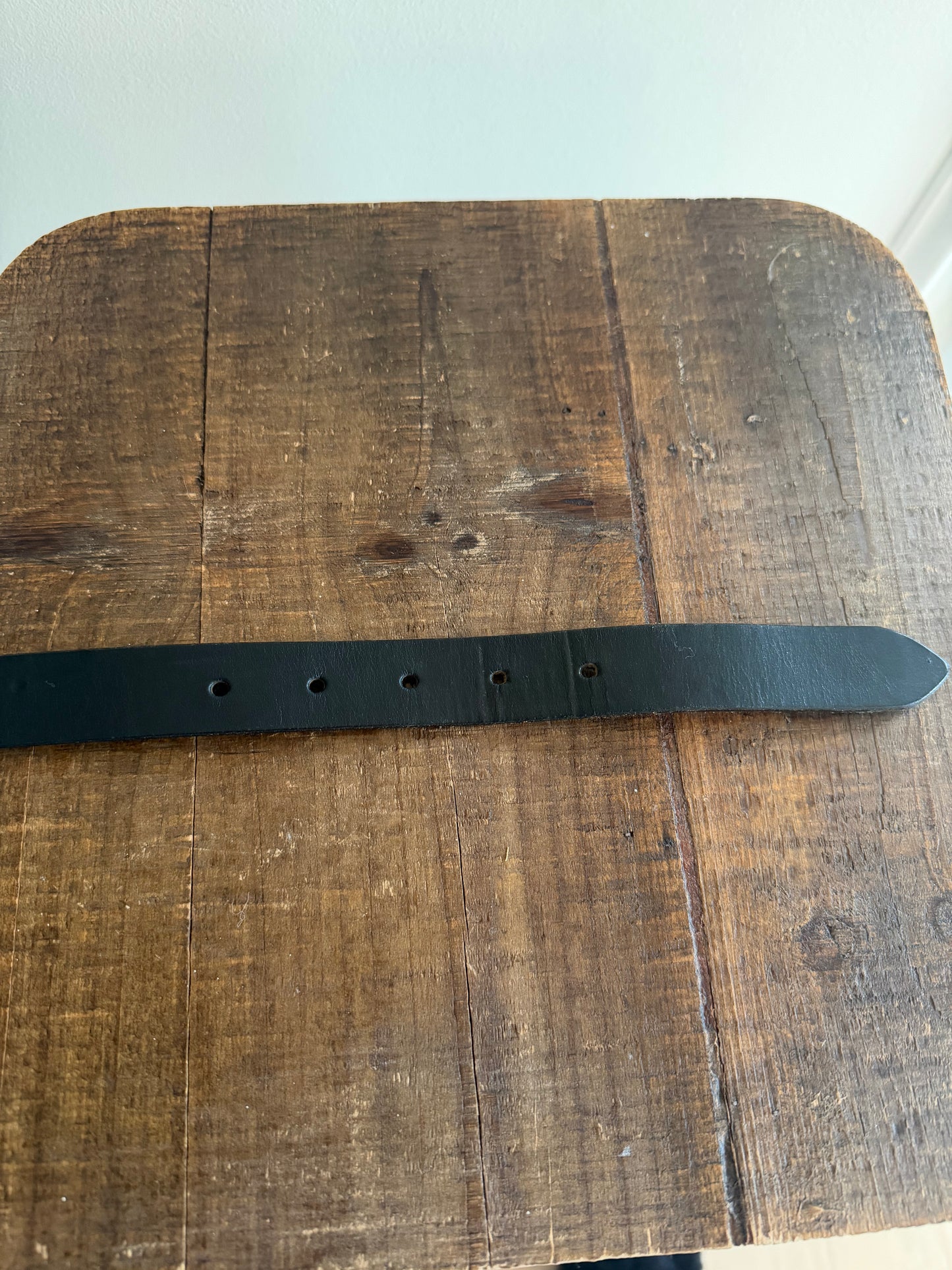 Vintage Ralph Lauren Thin Gold Buckle leather Belt